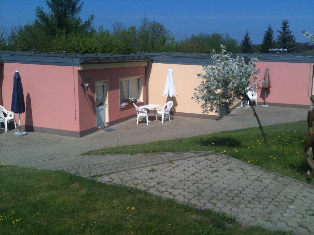 Hotel-Pension Am Mühlberg Lübbenau Exterior foto